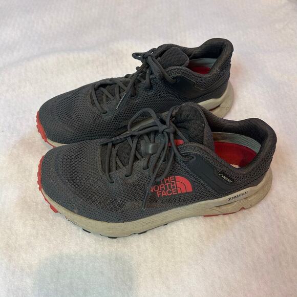 The North Face Women's Val WP Gray Mesh Waterproof Hydroseal Hiking 6.5 - Picture 1 of 10